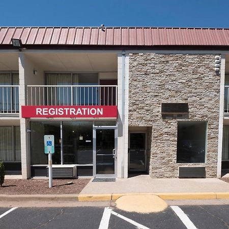 Red Roof Inn Dumfries-Quantico Exterior foto